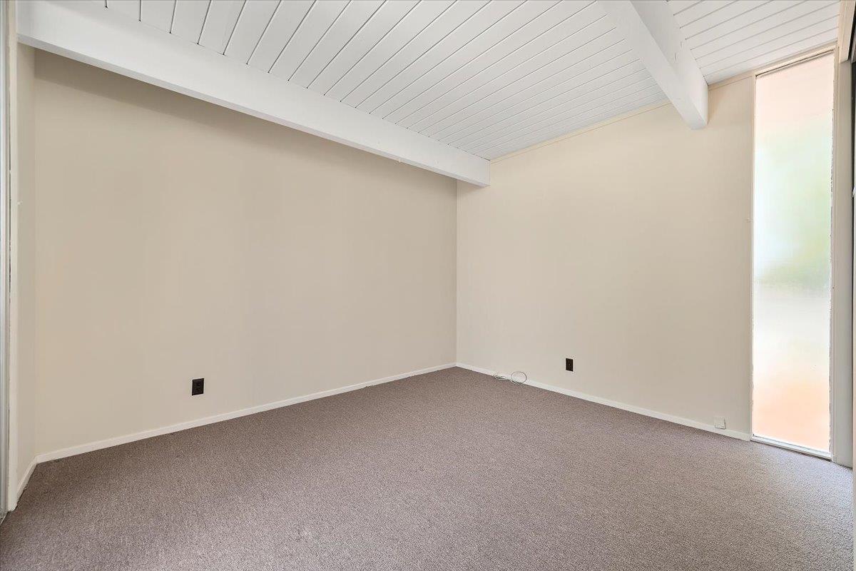 Detail Gallery Image 15 of 31 For 1140 Snowberry Ct, Sunnyvale,  CA 94087 - 4 Beds | 2 Baths