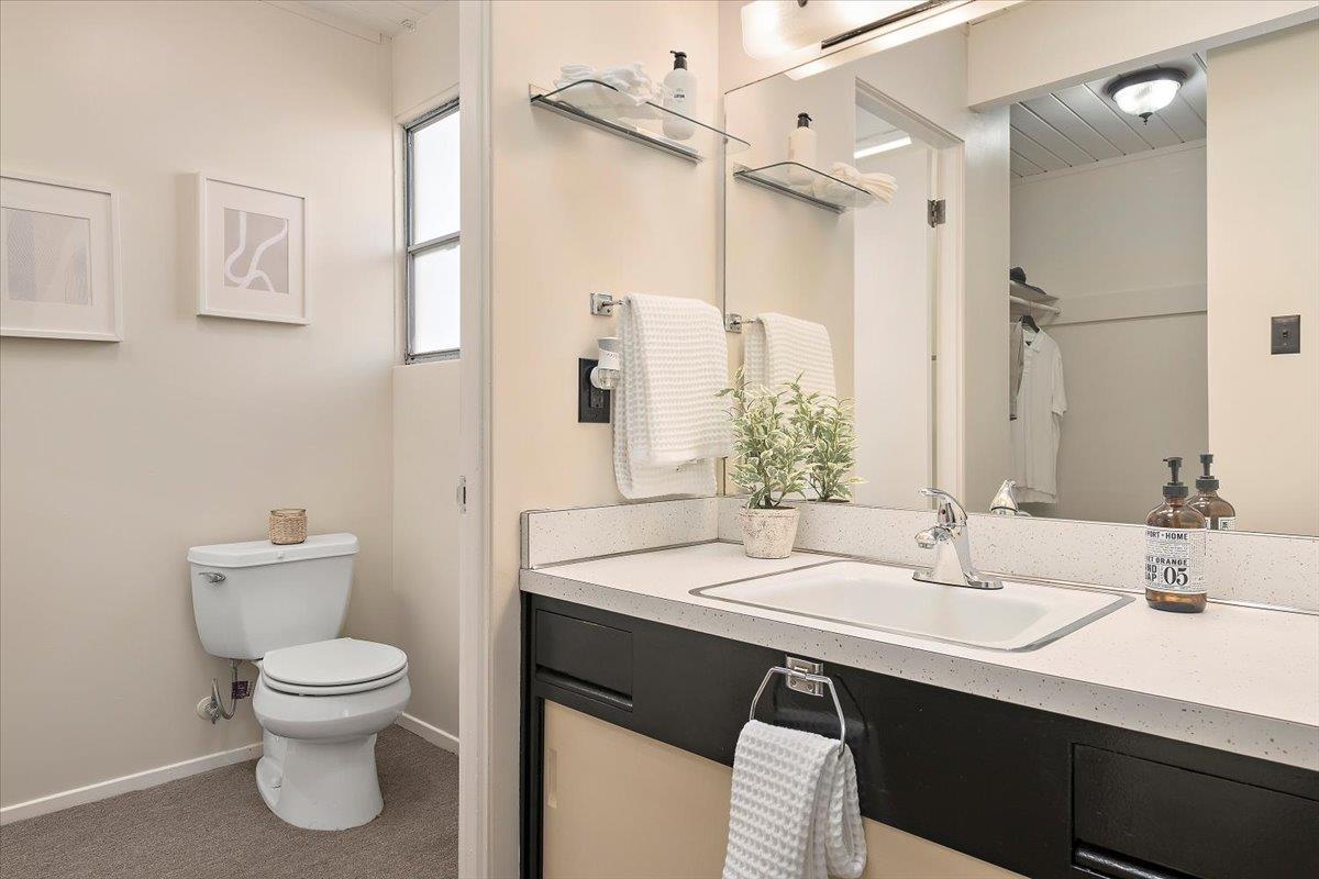 Detail Gallery Image 22 of 31 For 1140 Snowberry Ct, Sunnyvale,  CA 94087 - 4 Beds | 2 Baths
