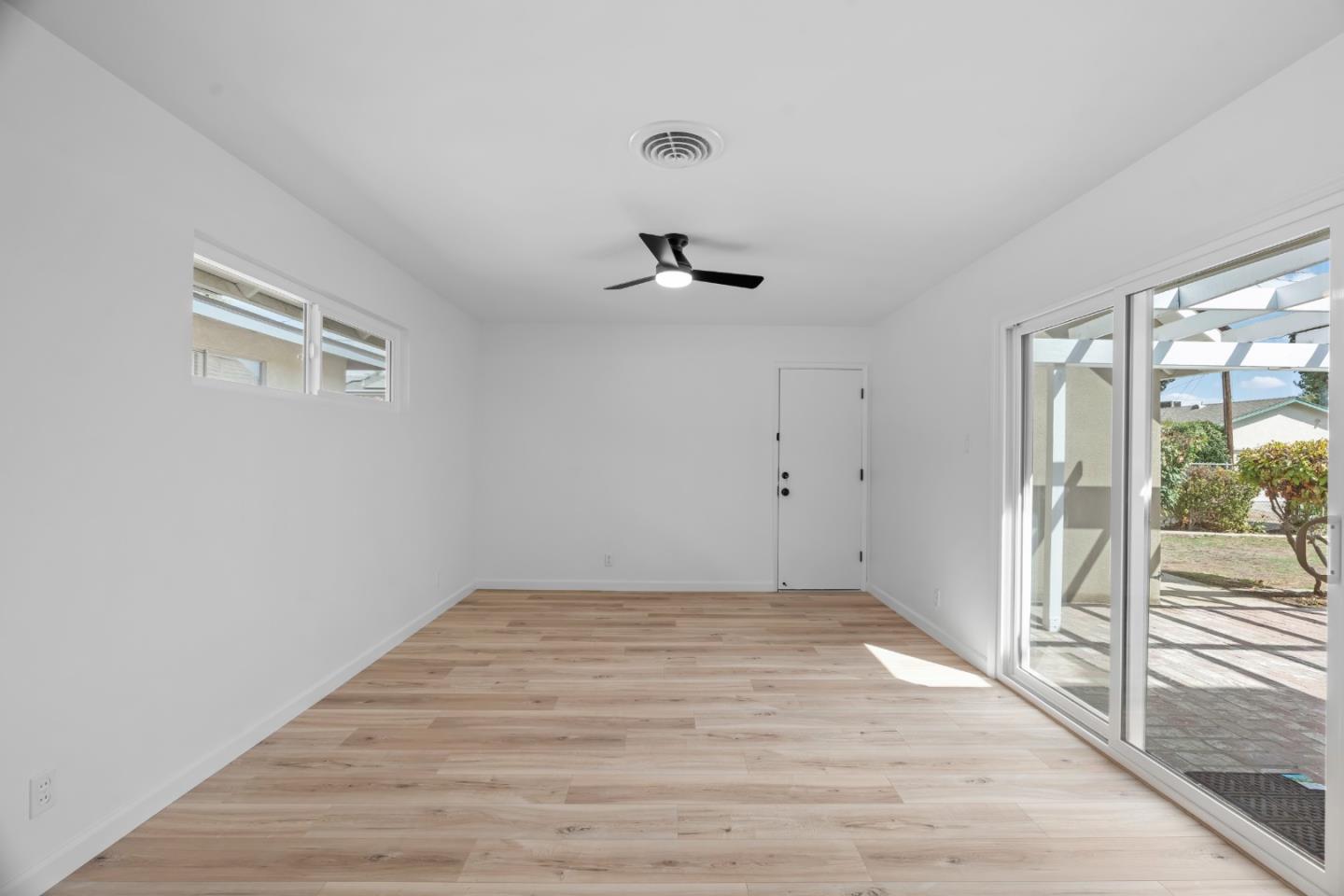 Detail Gallery Image 18 of 37 For 3221 Colgate Ln, Bakersfield,  CA 93306 - 4 Beds | 2 Baths