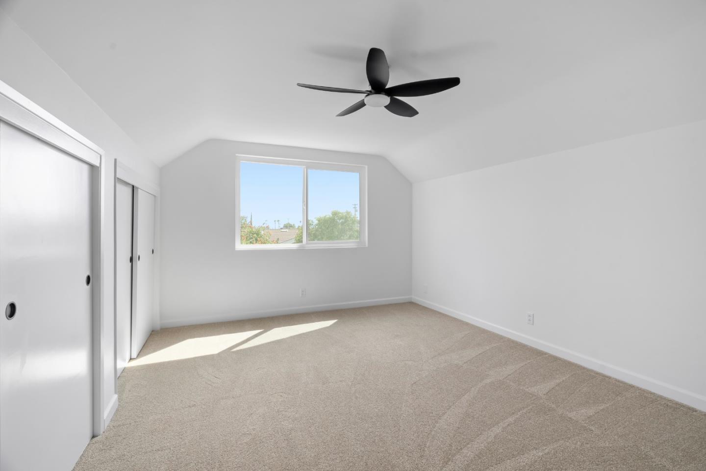 Detail Gallery Image 28 of 37 For 3221 Colgate Ln, Bakersfield,  CA 93306 - 4 Beds | 2 Baths
