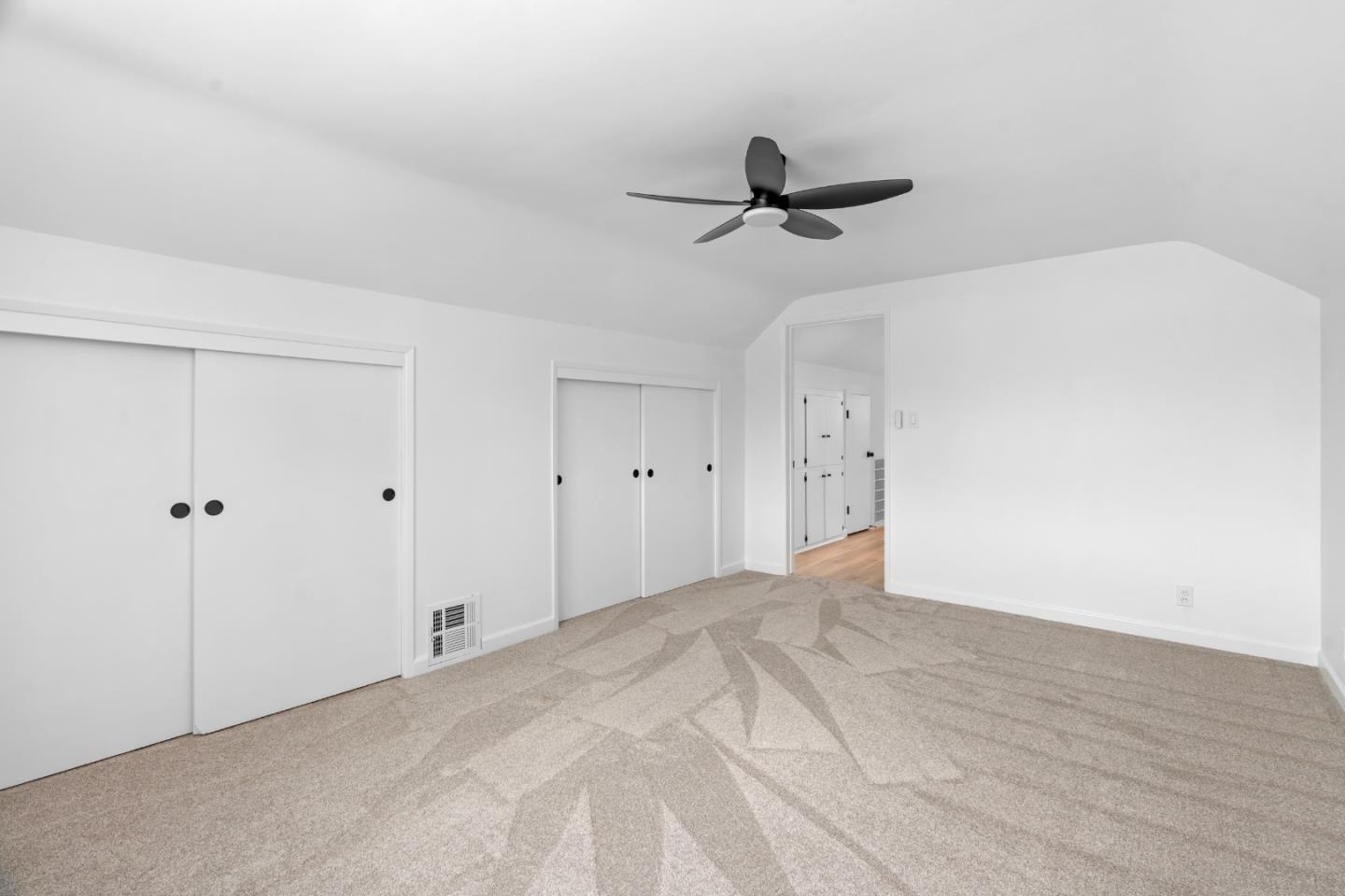 Detail Gallery Image 34 of 37 For 3221 Colgate Ln, Bakersfield,  CA 93306 - 4 Beds | 2 Baths