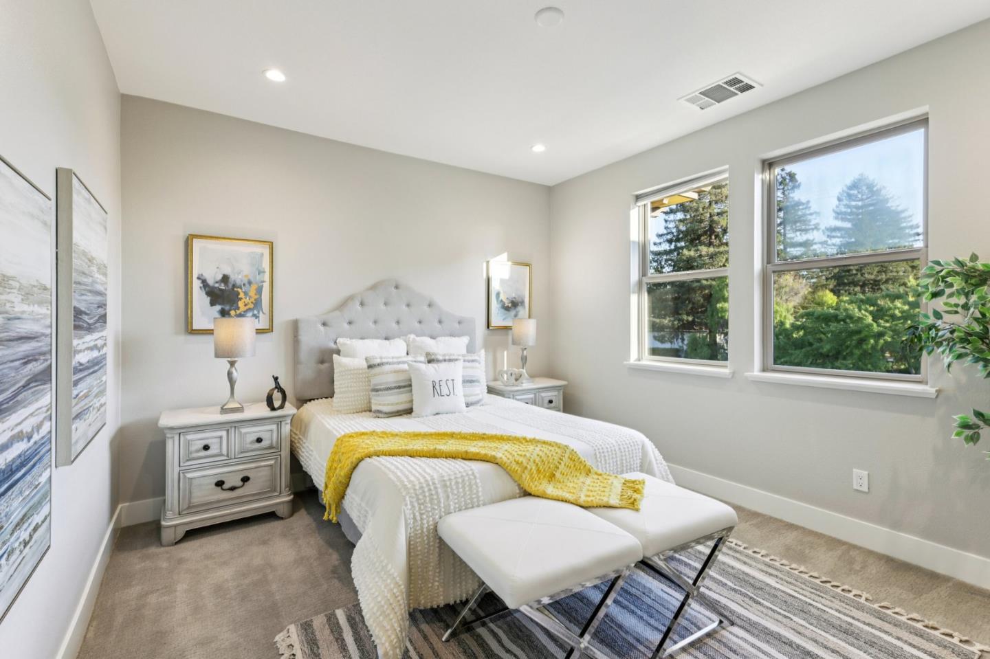 Detail Gallery Image 13 of 30 For 2012 Montecito Ave, Mountain View,  CA 94043 - 3 Beds | 3/1 Baths