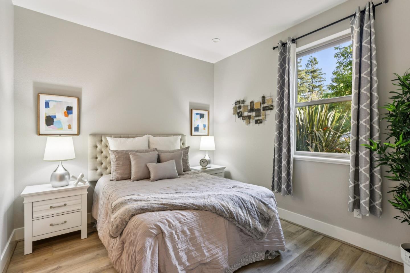 Detail Gallery Image 17 of 30 For 2012 Montecito Ave, Mountain View,  CA 94043 - 3 Beds | 3/1 Baths