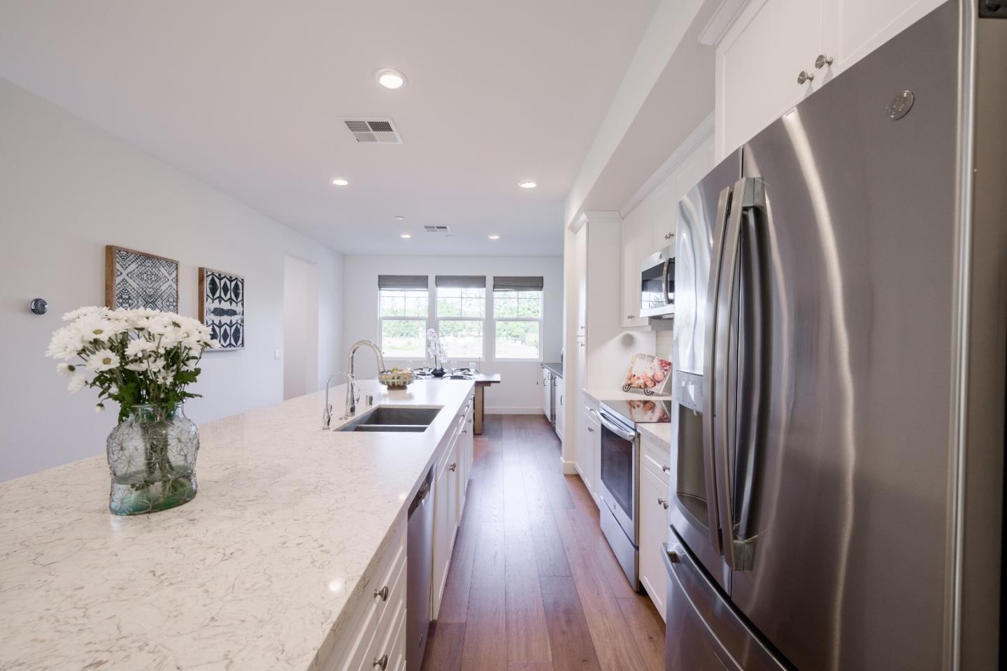 Detail Gallery Image 47 of 108 For 339 Skyforest Way, Scotts Valley,  CA 95066 - 3 Beds | 2/1 Baths