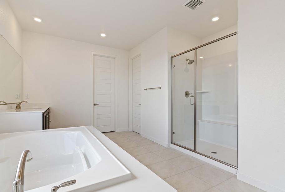 Detail Gallery Image 22 of 29 For 5987 Big Sky Dr, Fairfield,  CA 94533 - 4 Beds | 3/1 Baths