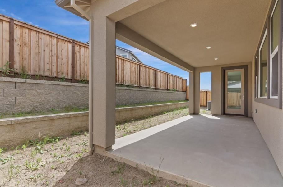 Detail Gallery Image 27 of 29 For 5987 Big Sky Dr, Fairfield,  CA 94533 - 4 Beds | 3/1 Baths