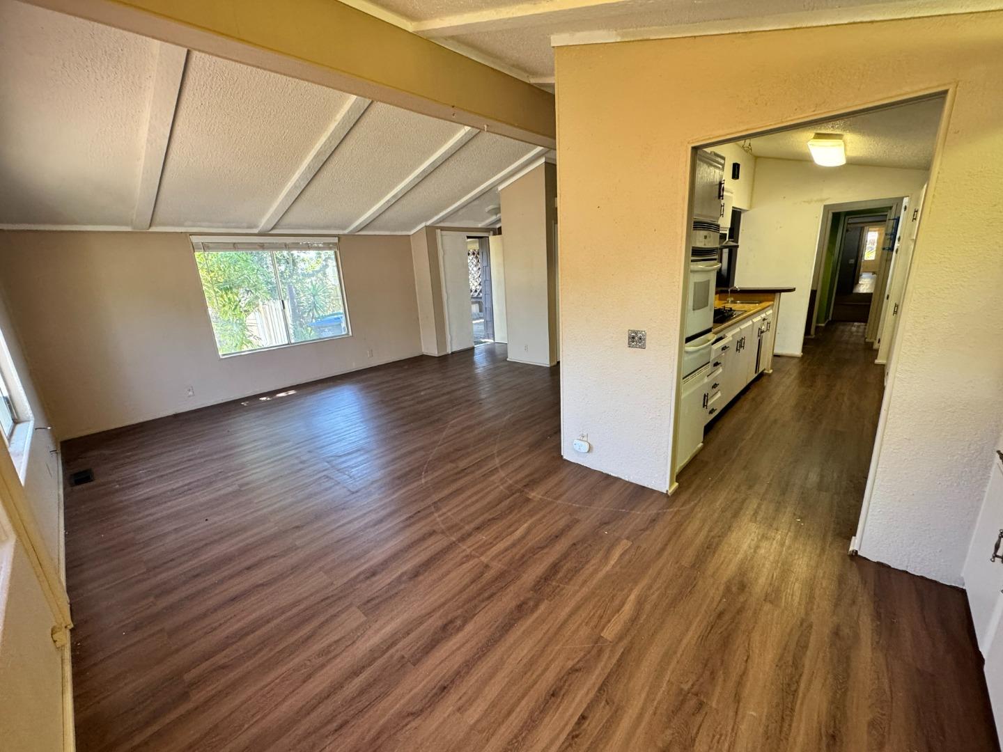 Detail Gallery Image 5 of 24 For 231 Trevino Dr #231,  Nipomo,  CA 93444 - 2 Beds | 2 Baths
