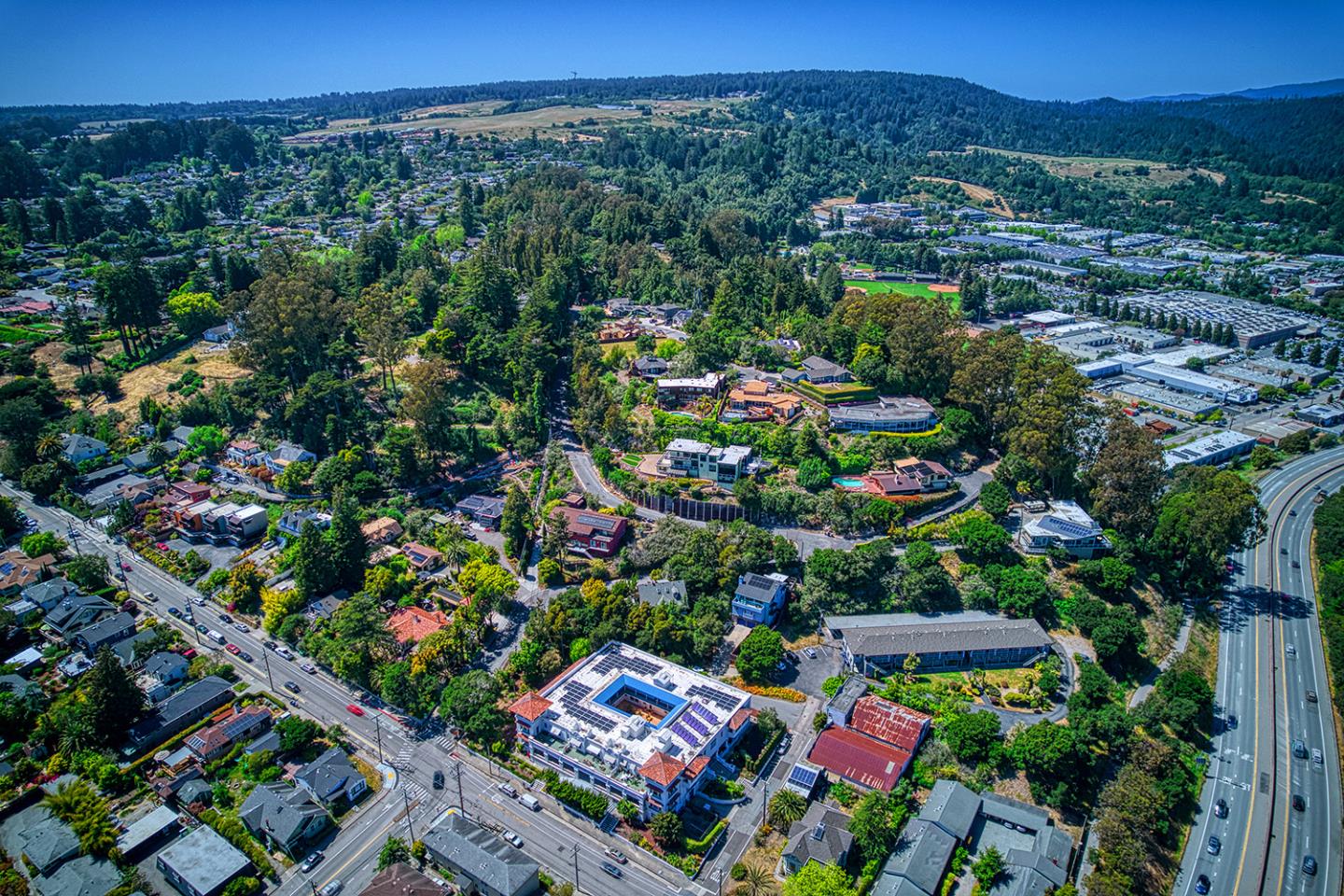 Detail Gallery Image 34 of 40 For 260 High St #206,  Santa Cruz,  CA 95060 - 1 Beds | 1 Baths