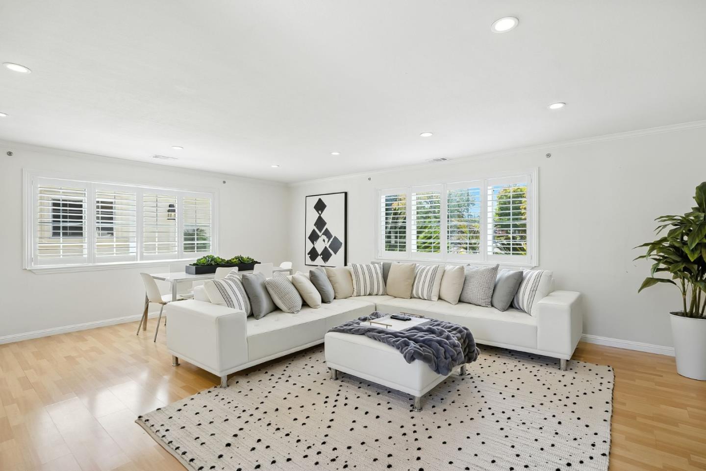 Detail Gallery Image 23 of 59 For 2924 Vivian Ln, San Jose,  CA 95124 - 3 Beds | 2 Baths