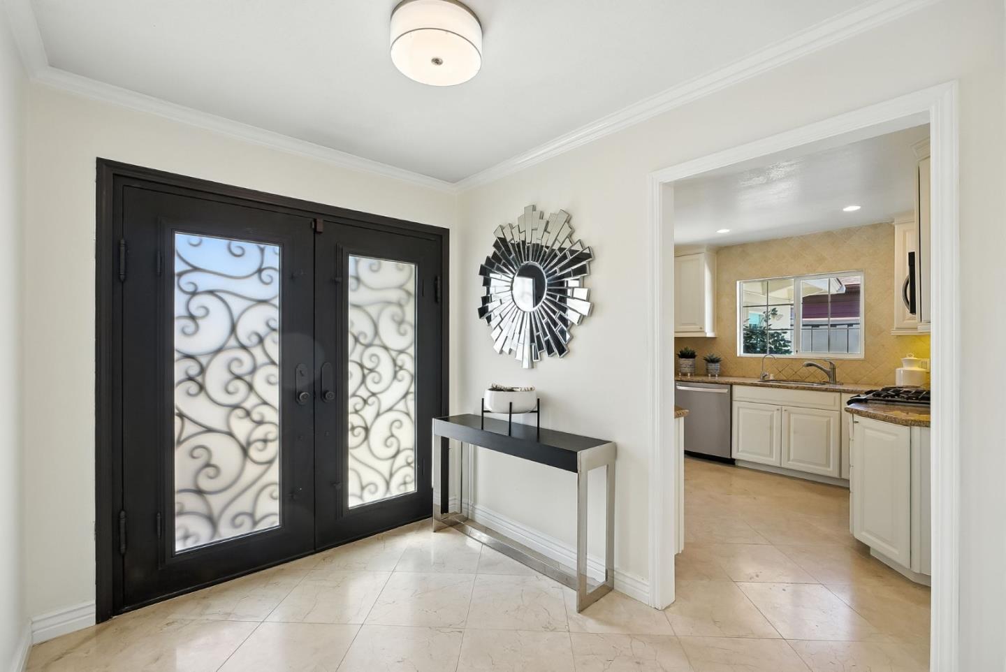 Detail Gallery Image 5 of 59 For 2924 Vivian Ln, San Jose,  CA 95124 - 3 Beds | 2 Baths