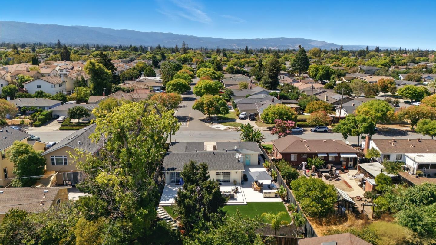 Detail Gallery Image 54 of 59 For 2924 Vivian Ln, San Jose,  CA 95124 - 3 Beds | 2 Baths