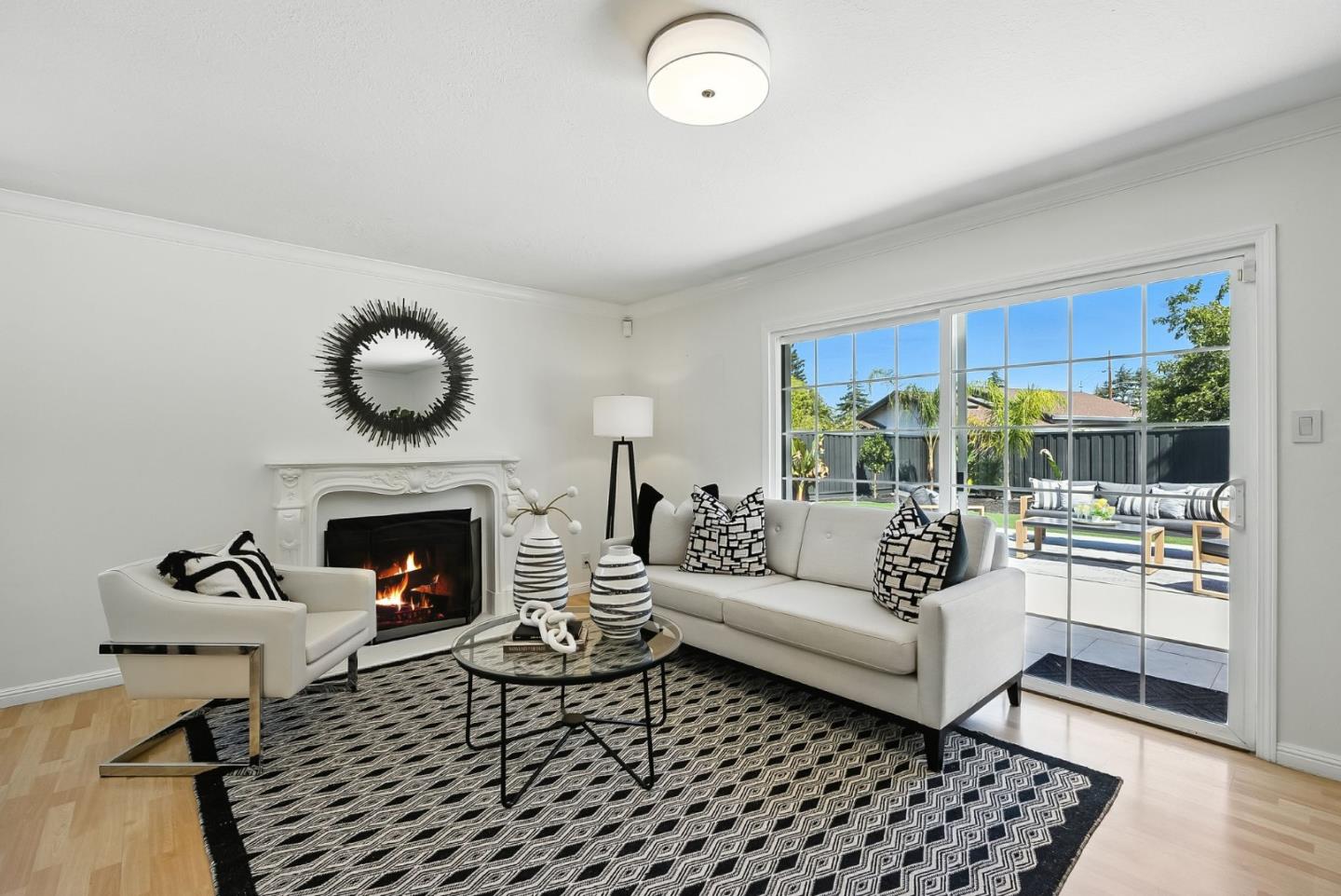 Detail Gallery Image 8 of 59 For 2924 Vivian Ln, San Jose,  CA 95124 - 3 Beds | 2 Baths