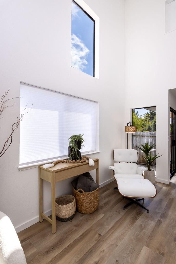 Detail Gallery Image 6 of 37 For 1901 Courtyard Dr #D,  Capitola,  CA 95010 - 2 Beds | 1/1 Baths