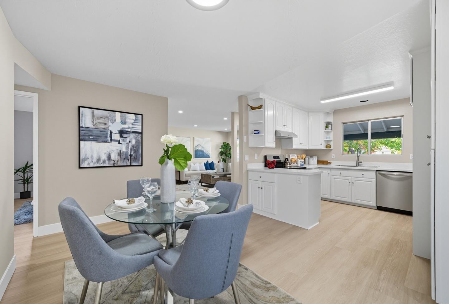 Detail Gallery Image 15 of 42 For 998 Cera Dr, San Jose,  CA 95129 - 4 Beds | 2 Baths