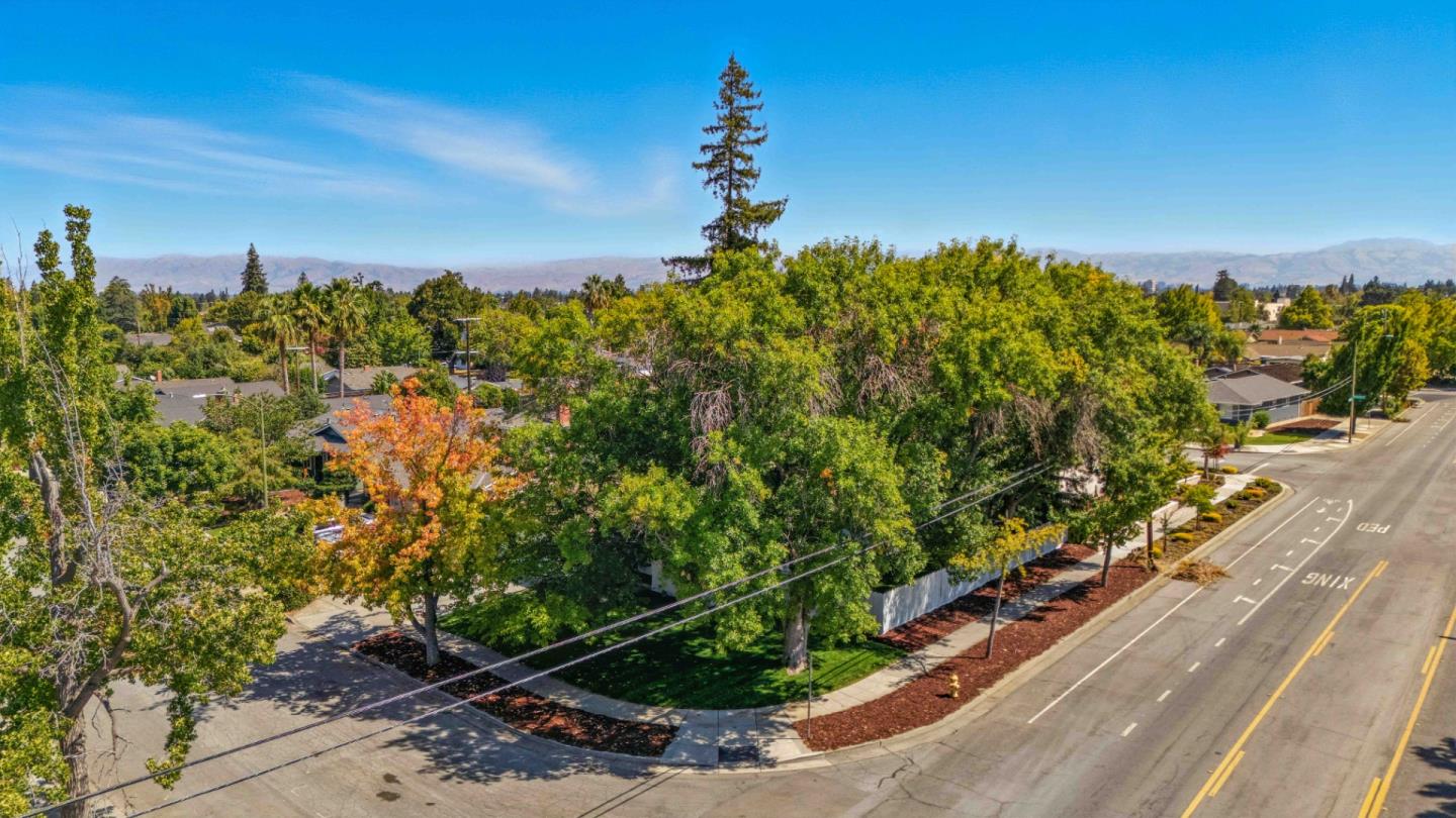 Detail Gallery Image 38 of 42 For 998 Cera Dr, San Jose,  CA 95129 - 4 Beds | 2 Baths