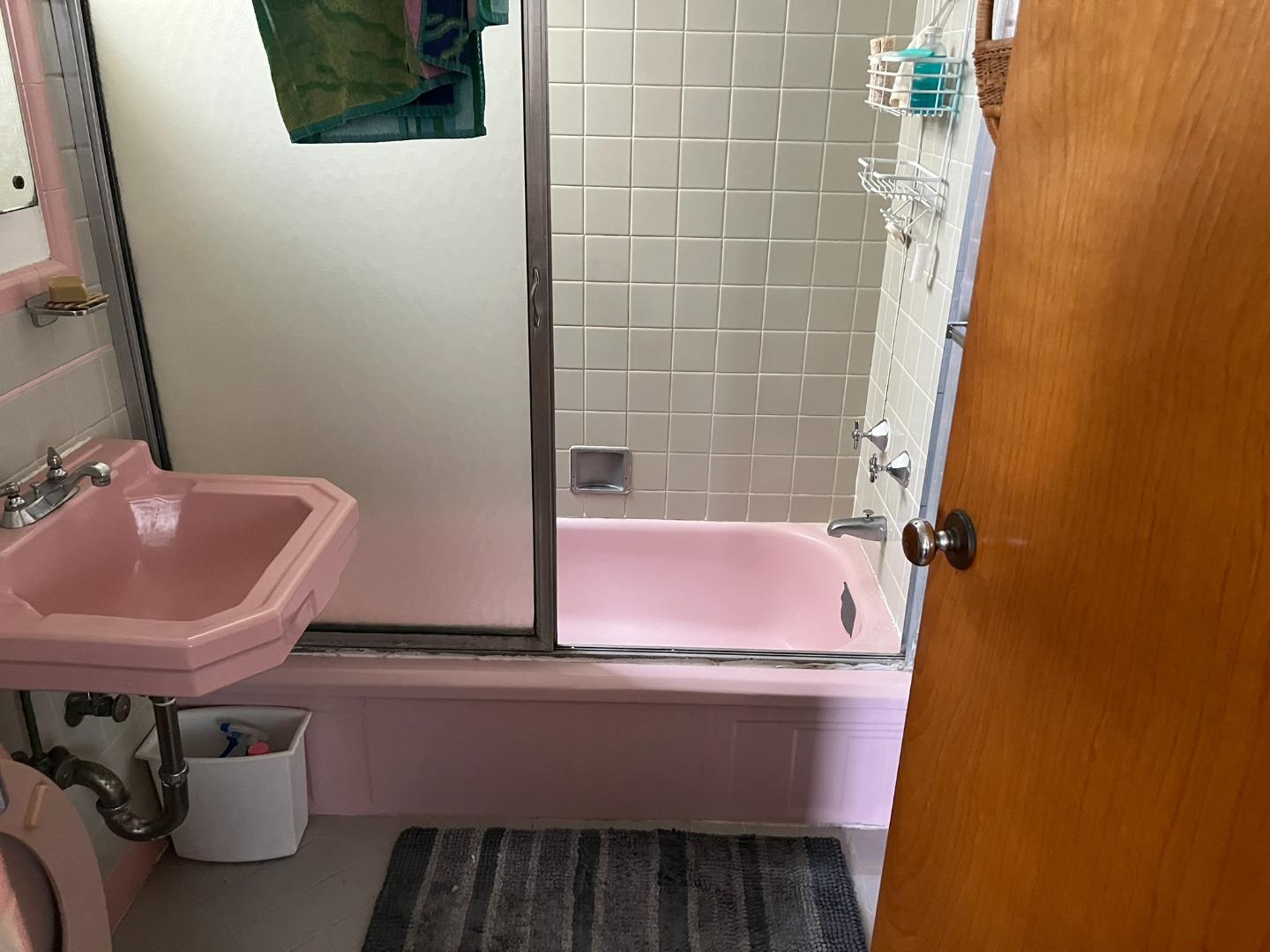 Detail Gallery Image 14 of 18 For 2028-2030 Taraval St, San Francisco,  CA 94116 - – Beds | – Baths