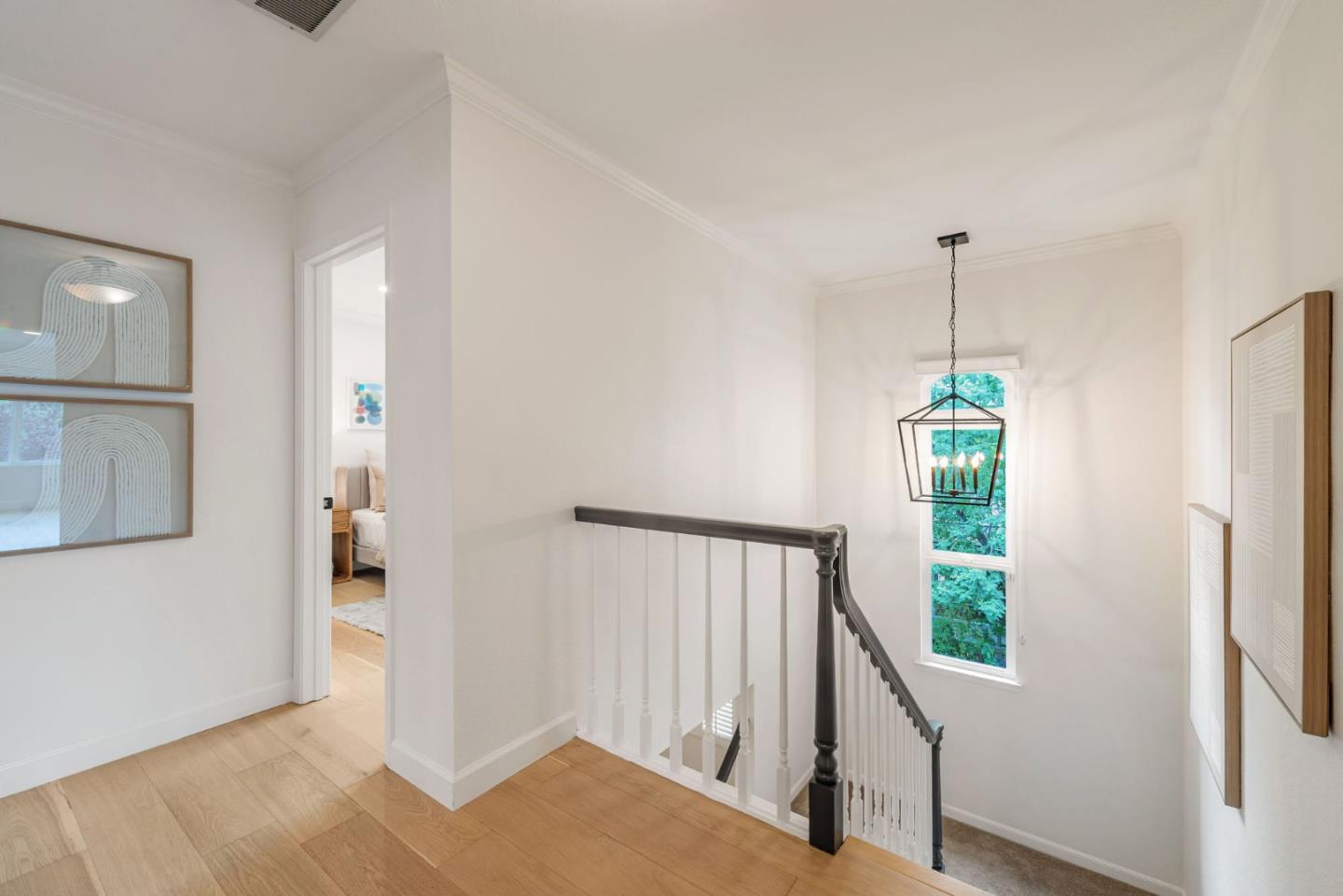Detail Gallery Image 14 of 31 For 3852 Jefferson Ave, Redwood City,  CA 94062 - 3 Beds | 2/1 Baths