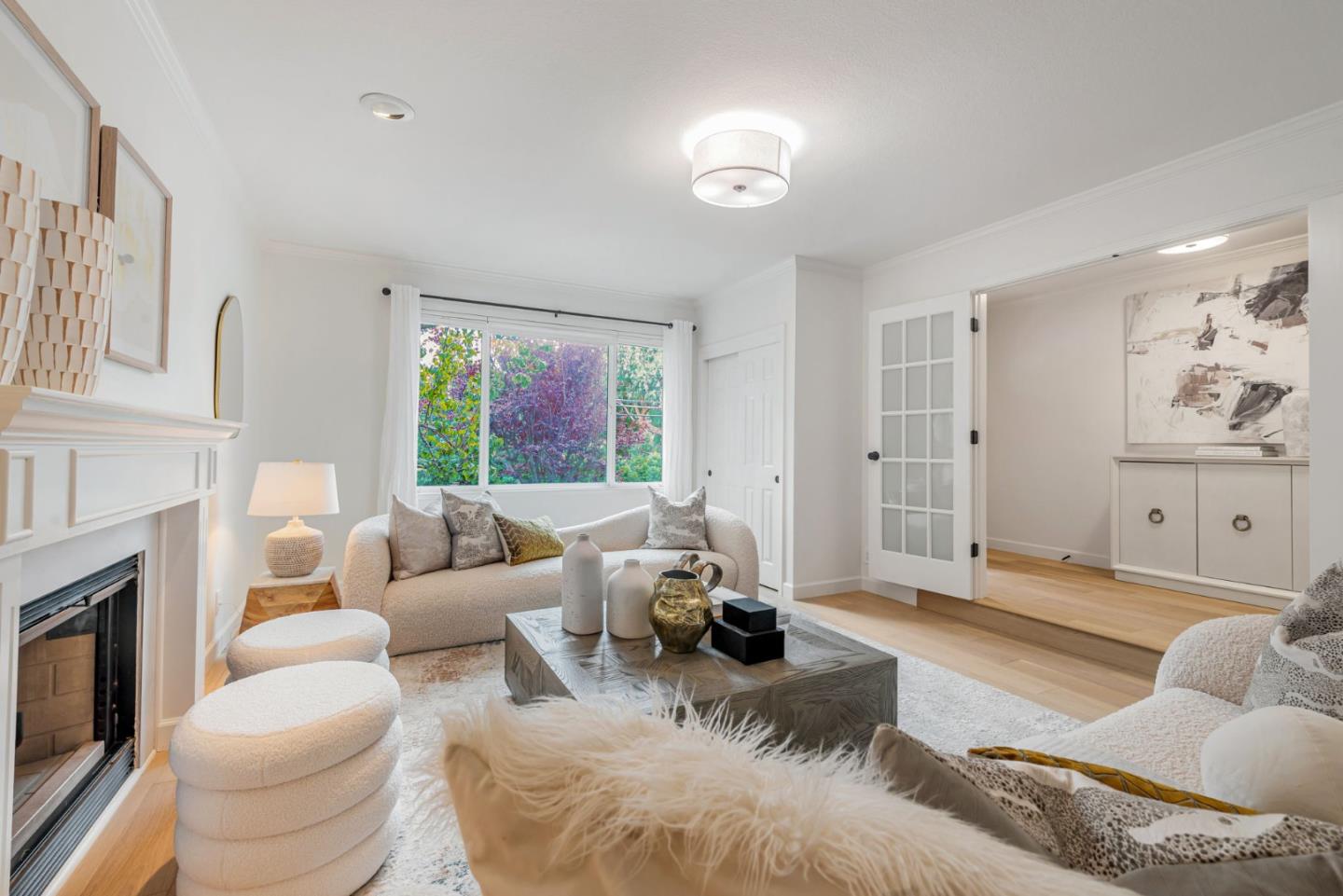Detail Gallery Image 2 of 31 For 3852 Jefferson Ave, Redwood City,  CA 94062 - 3 Beds | 2/1 Baths