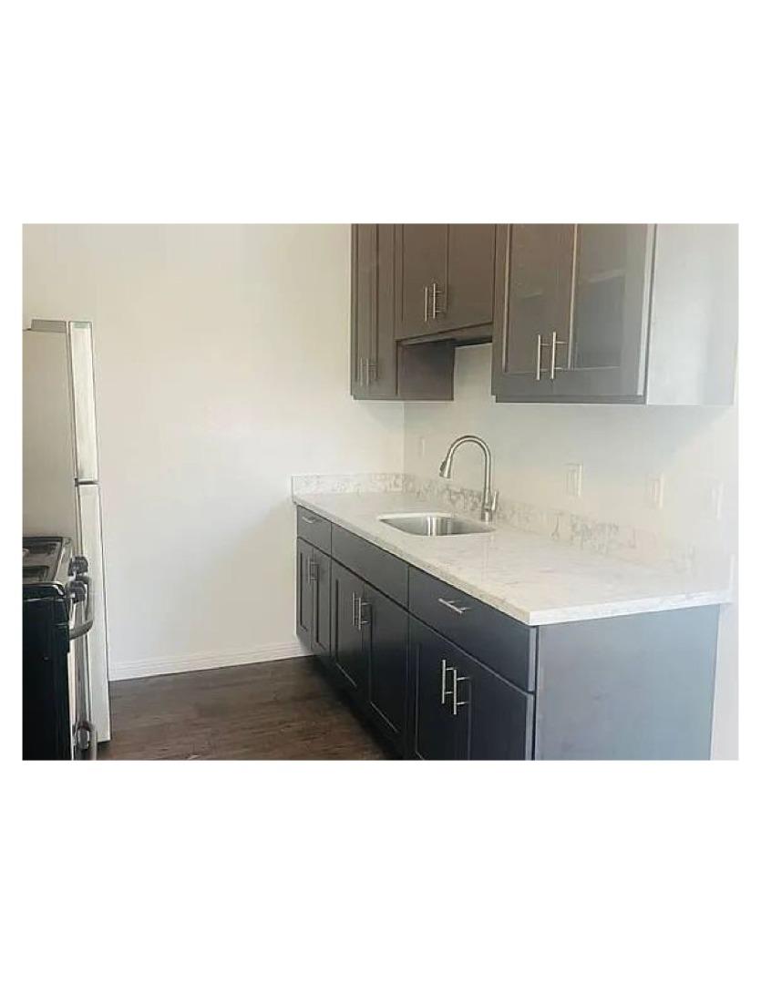 Detail Gallery Image 11 of 12 For 920 7th Ave, Redwood City,  CA 94063 - – Beds | – Baths