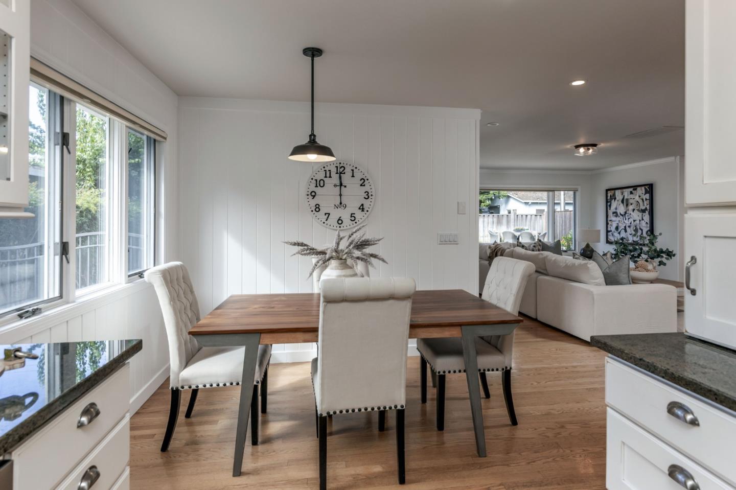 Detail Gallery Image 12 of 42 For 2119 Harmil Way, San Jose,  CA 95125 - 4 Beds | 3/1 Baths
