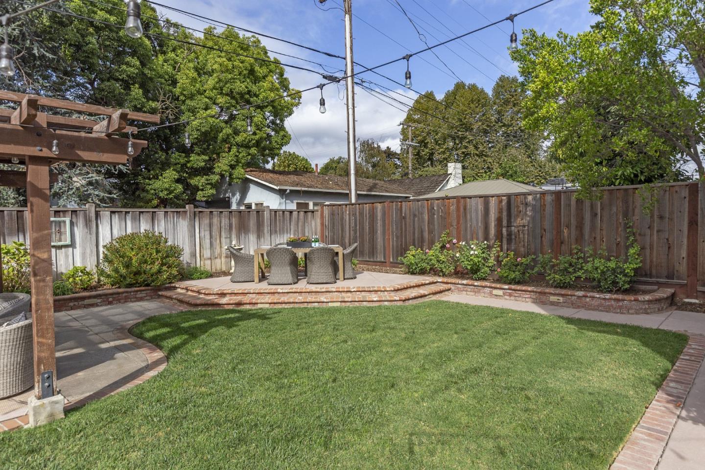 Detail Gallery Image 29 of 42 For 2119 Harmil Way, San Jose,  CA 95125 - 4 Beds | 3/1 Baths