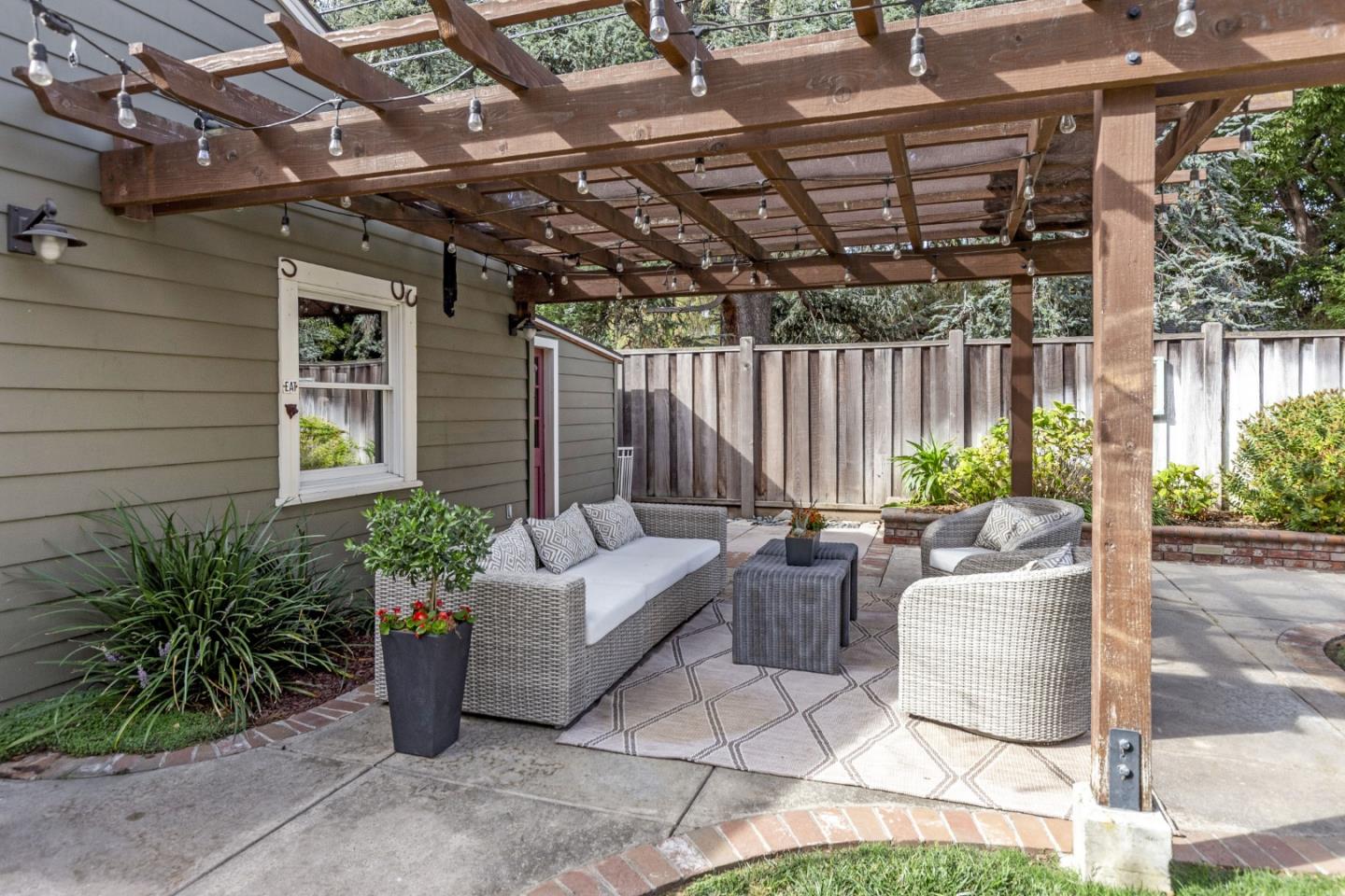 Detail Gallery Image 30 of 42 For 2119 Harmil Way, San Jose,  CA 95125 - 4 Beds | 3/1 Baths
