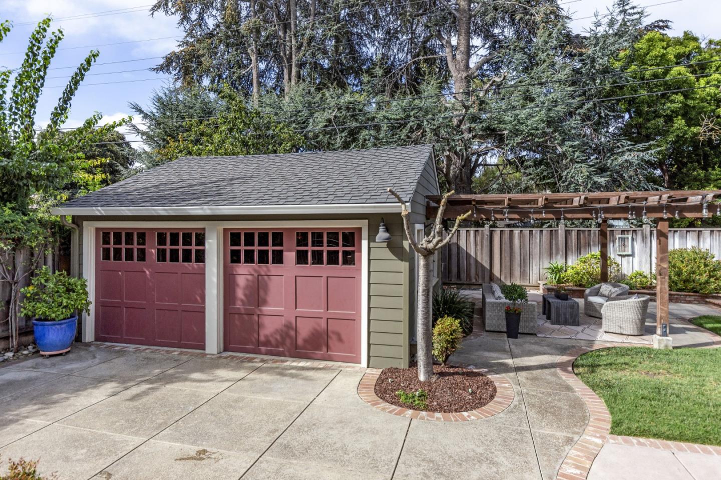 Detail Gallery Image 32 of 42 For 2119 Harmil Way, San Jose,  CA 95125 - 4 Beds | 3/1 Baths