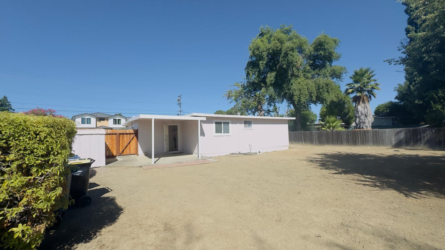 Detail Gallery Image 27 of 49 For 1440 Norman Dr, Sunnyvale,  CA 94087 - 2 Beds | 1 Baths