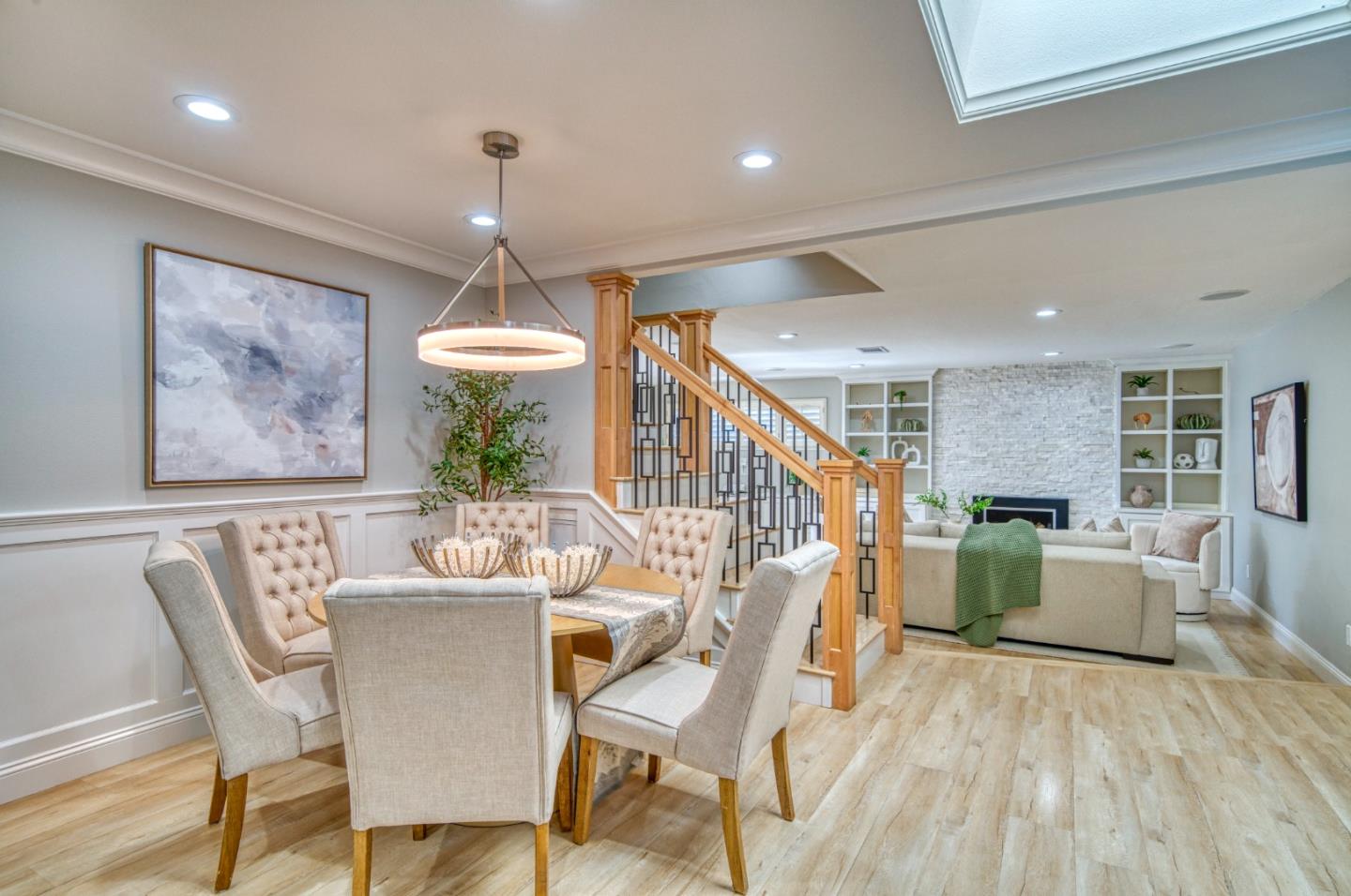 Detail Gallery Image 10 of 82 For 2425 Briarwood Dr, San Jose,  CA 95125 - 6 Beds | 4 Baths