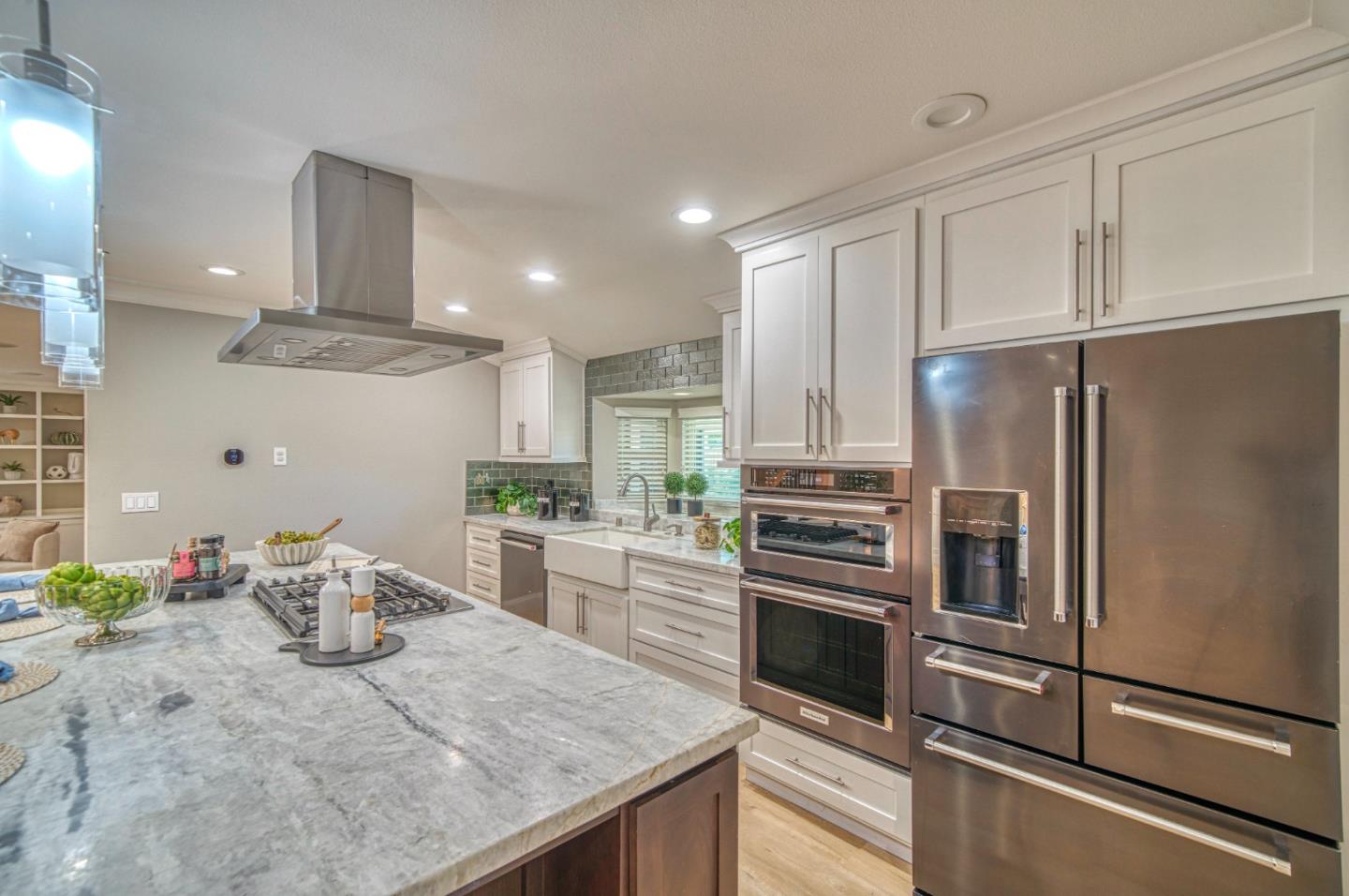 Detail Gallery Image 26 of 82 For 2425 Briarwood Dr, San Jose,  CA 95125 - 6 Beds | 4 Baths