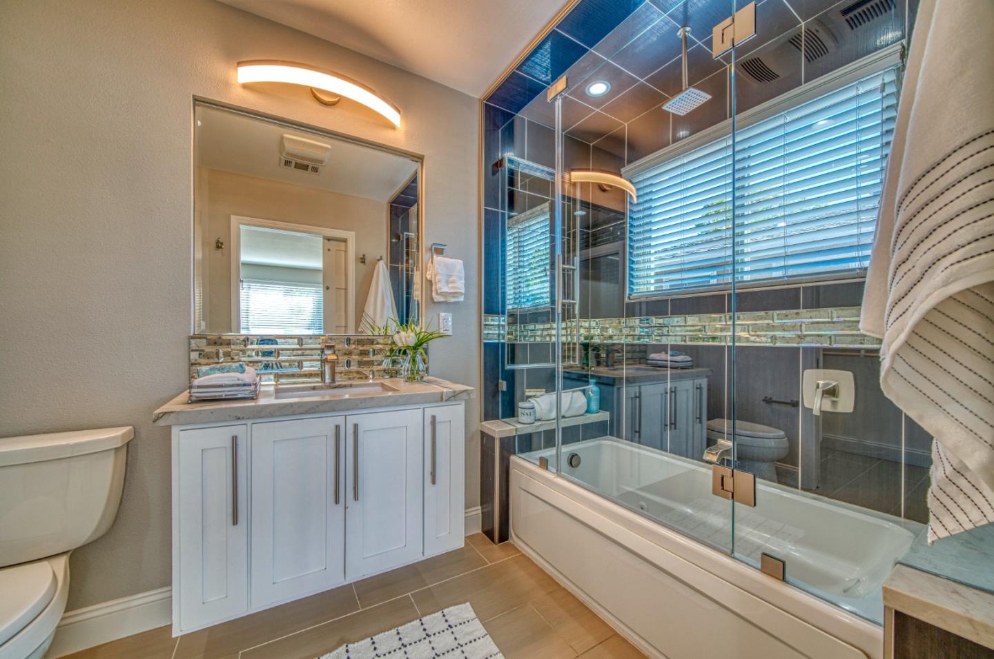 Detail Gallery Image 27 of 82 For 2425 Briarwood Dr, San Jose,  CA 95125 - 6 Beds | 4 Baths