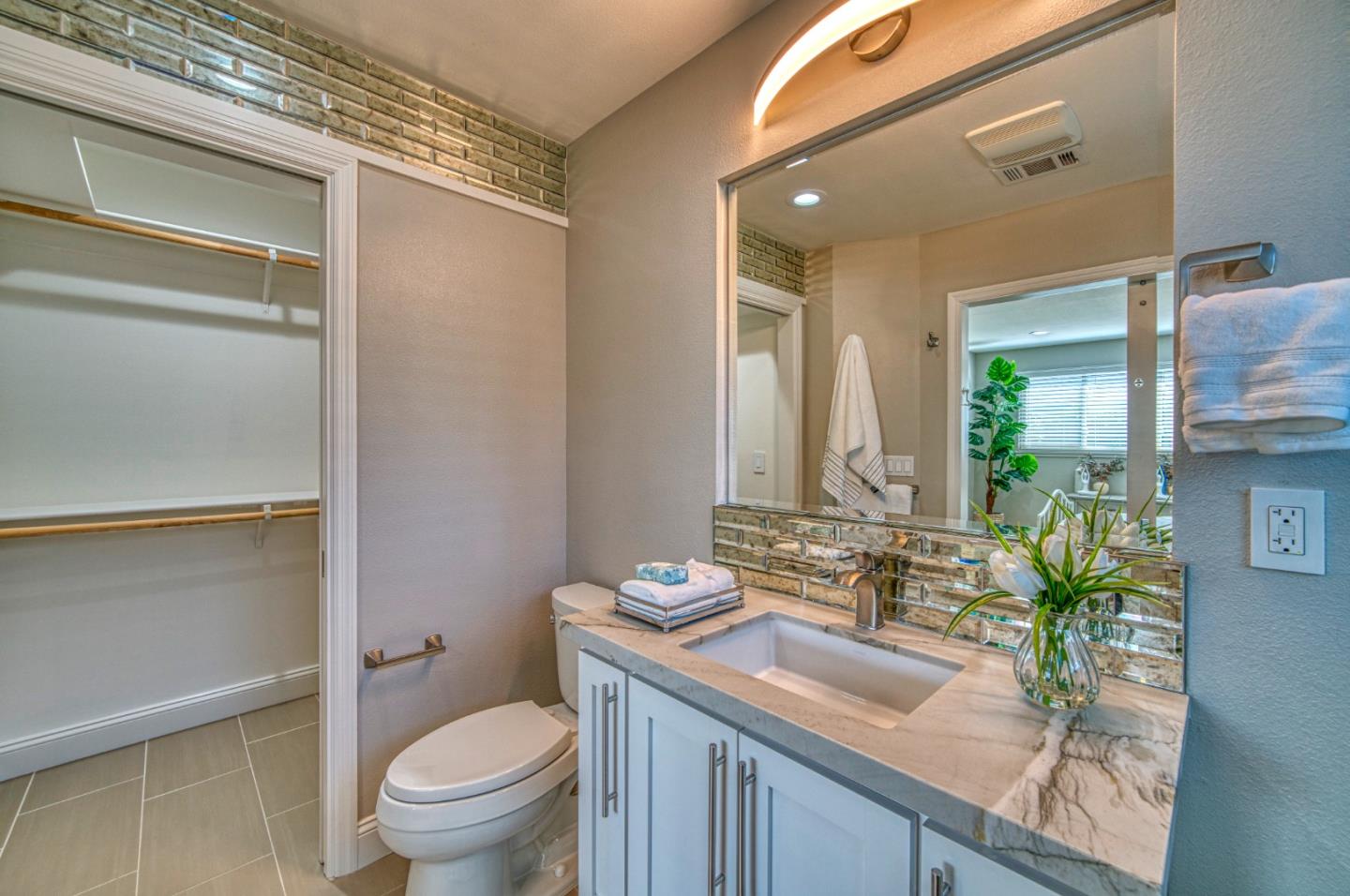 Detail Gallery Image 28 of 82 For 2425 Briarwood Dr, San Jose,  CA 95125 - 6 Beds | 4 Baths