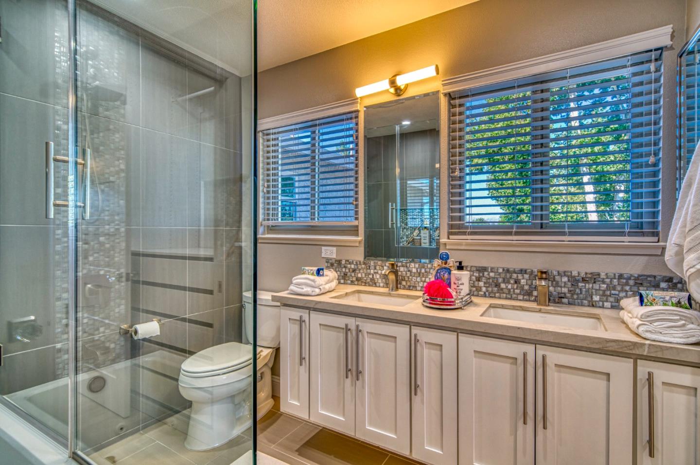 Detail Gallery Image 46 of 82 For 2425 Briarwood Dr, San Jose,  CA 95125 - 6 Beds | 4 Baths