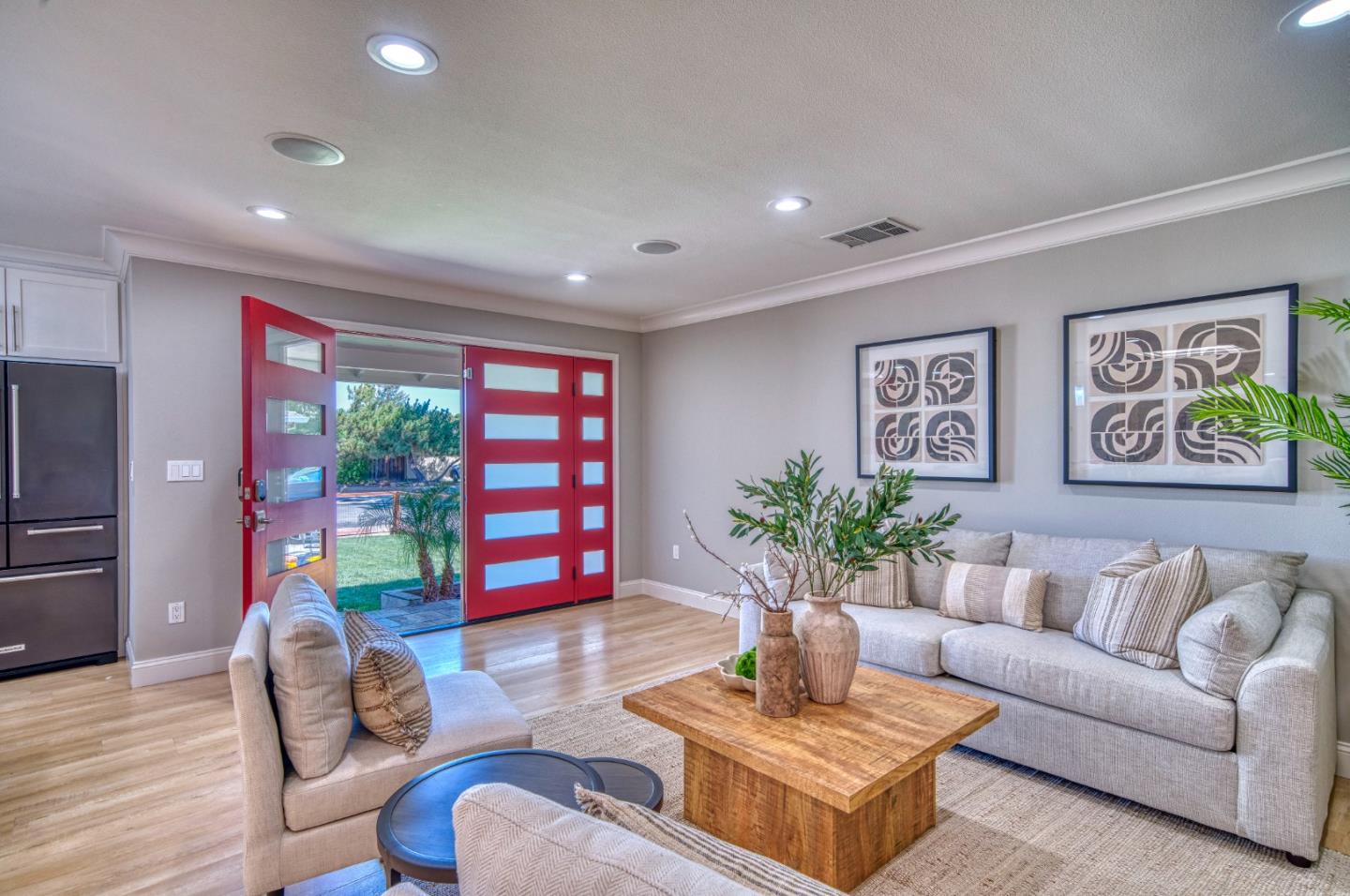 Detail Gallery Image 5 of 82 For 2425 Briarwood Dr, San Jose,  CA 95125 - 6 Beds | 4 Baths