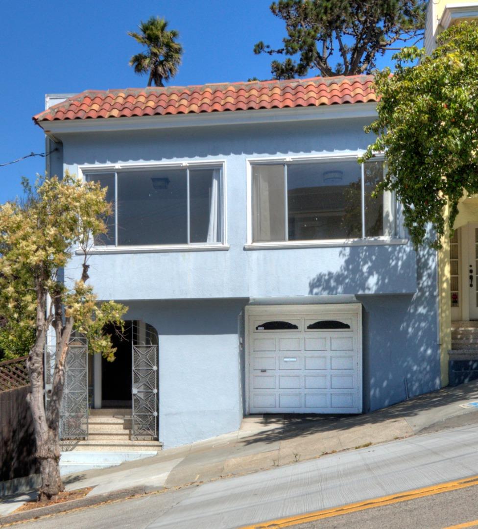 Detail Gallery Image 2 of 26 For 2018 23rd St, San Francisco,  CA 94107 - 2 Beds | 1 Baths