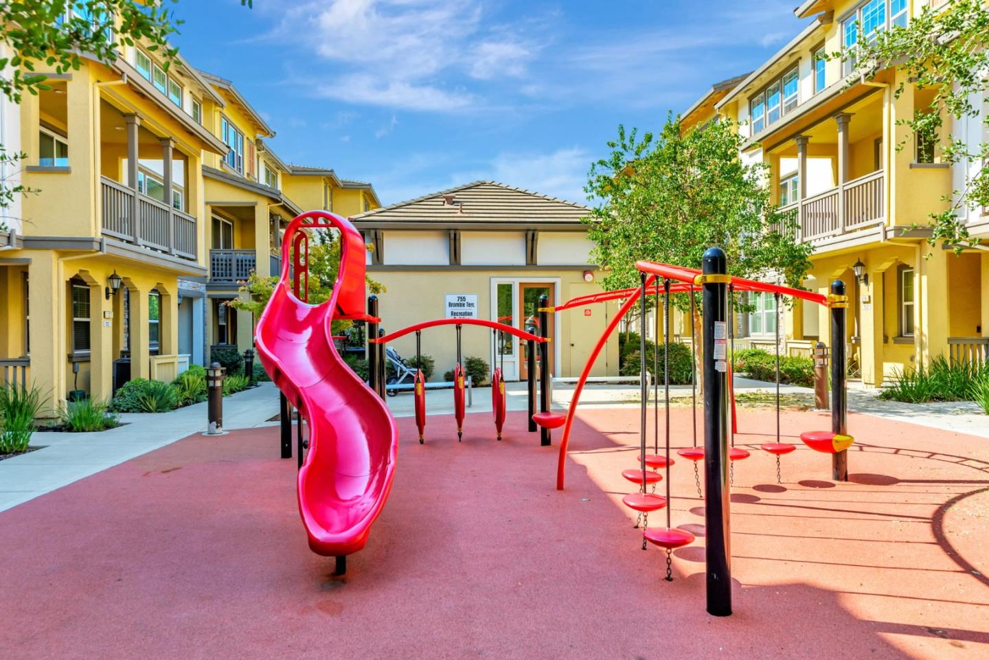 Detail Gallery Image 35 of 38 For 134 Maidenhair Ter, Sunnyvale,  CA 94086 - 2 Beds | 2/1 Baths
