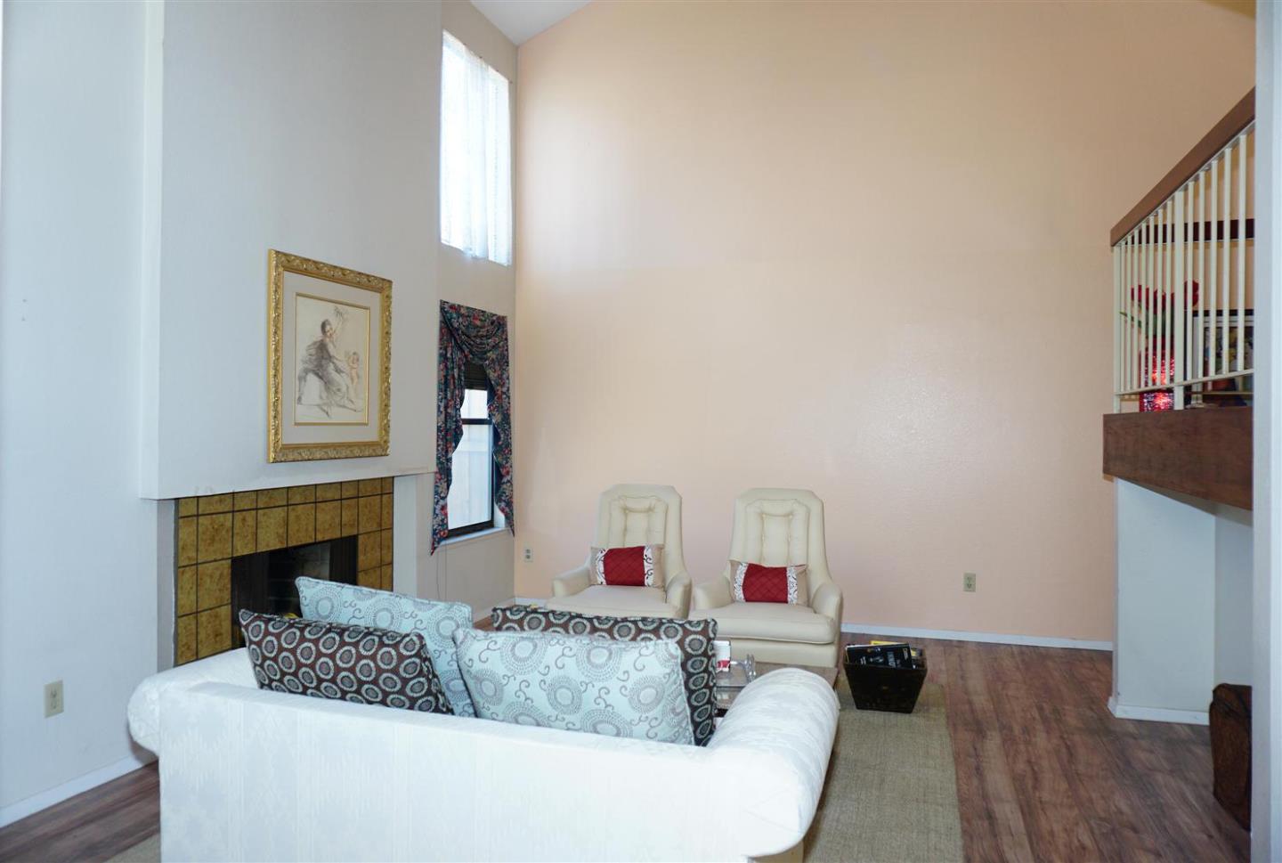 Detail Gallery Image 7 of 36 For 4733 Lago Vista Cir, San Jose,  CA 95129 - 3 Beds | 2/1 Baths