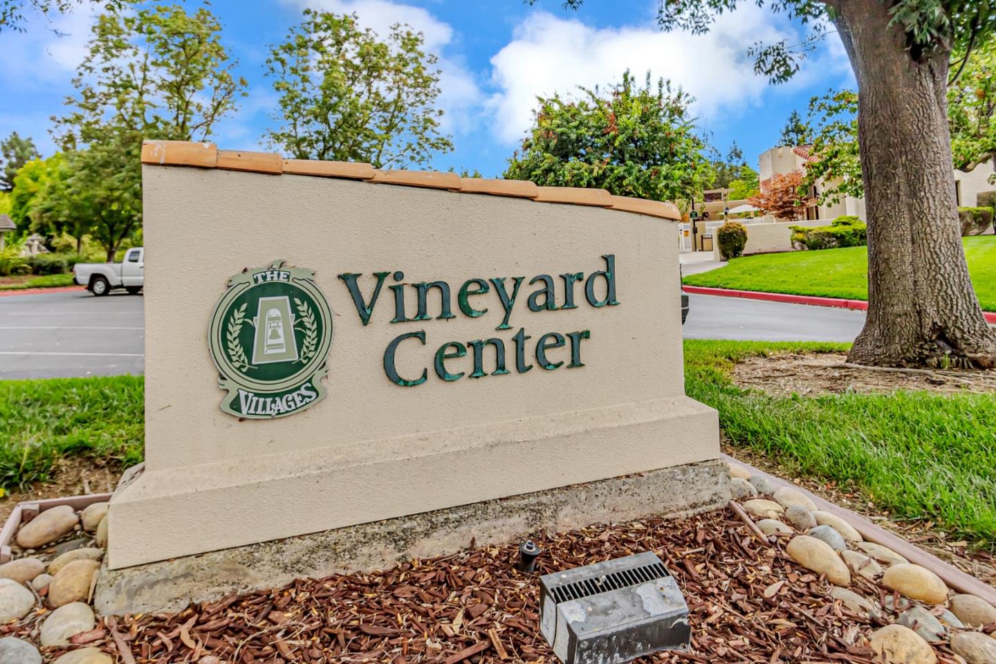 Detail Gallery Image 59 of 60 For 2051 Folle Blanche Dr, San Jose,  CA 95135 - 3 Beds | 3 Baths