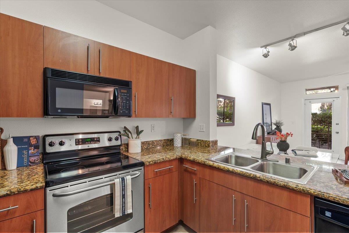 Detail Gallery Image 11 of 25 For 1060 S 3rd St #179,  San Jose,  CA 95112 - 1 Beds | 1 Baths