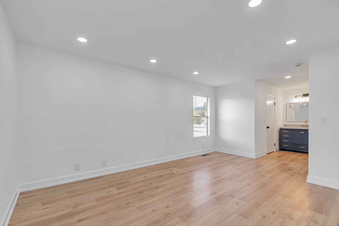 Detail Gallery Image 34 of 47 For 8064 Park Villa Cir, Cupertino,  CA 95014 - 3 Beds | 2 Baths