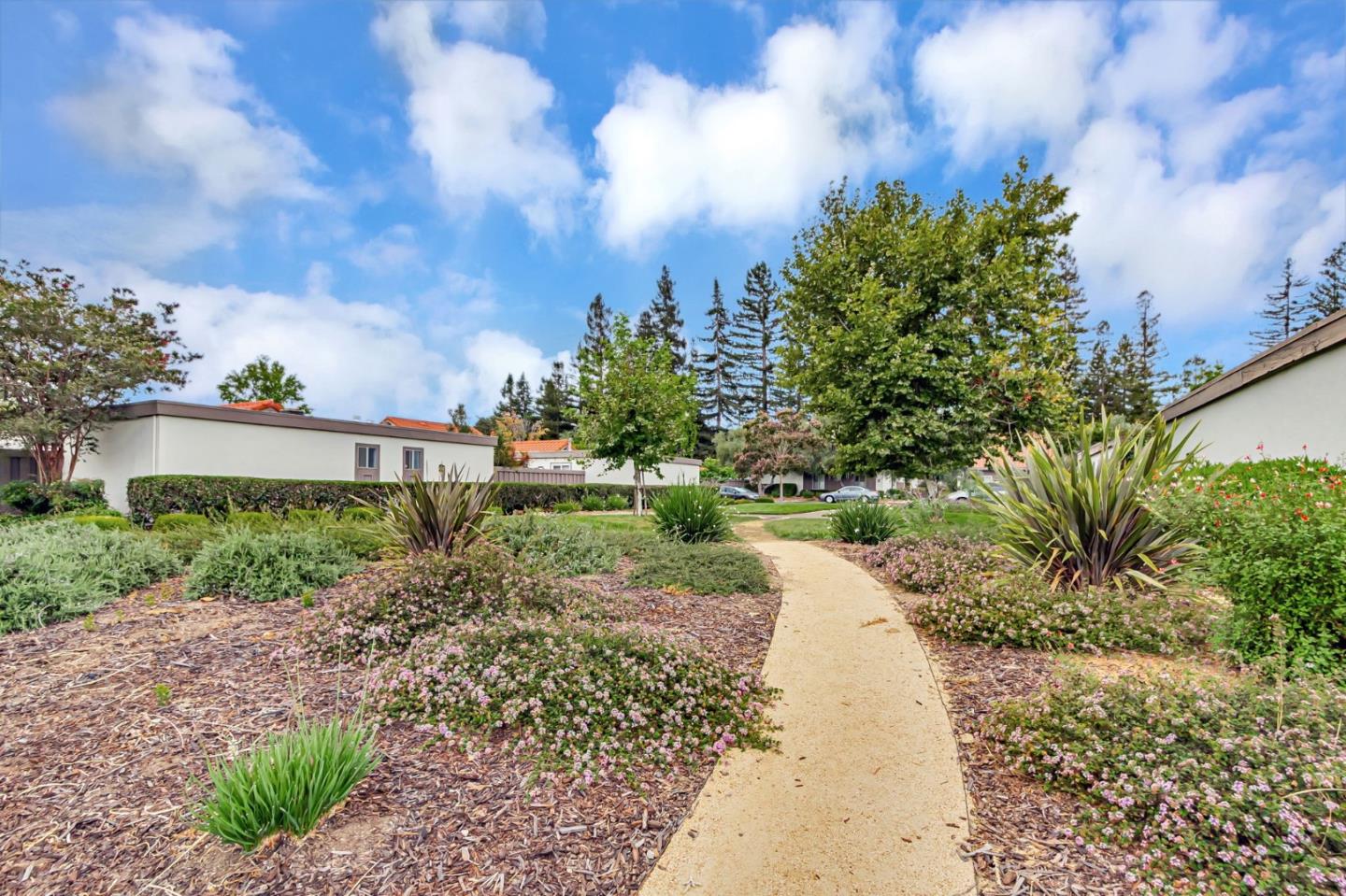 Detail Gallery Image 38 of 47 For 8064 Park Villa Cir, Cupertino,  CA 95014 - 3 Beds | 2 Baths