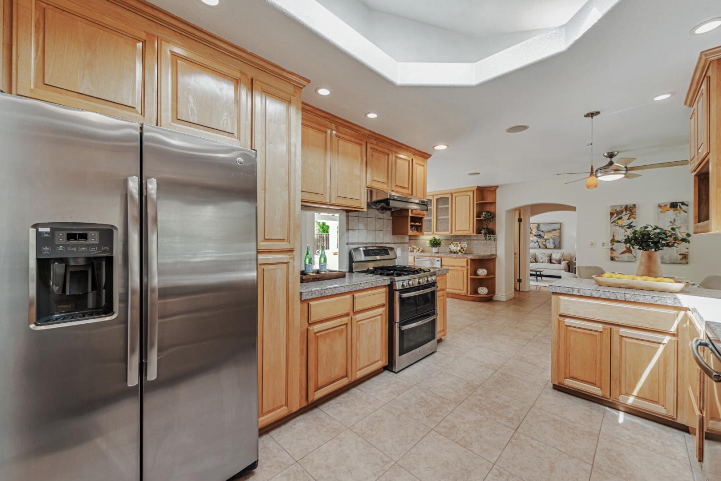 Detail Gallery Image 10 of 49 For 12035 Brookglen Dr, Saratoga,  CA 95070 - 5 Beds | 3/1 Baths