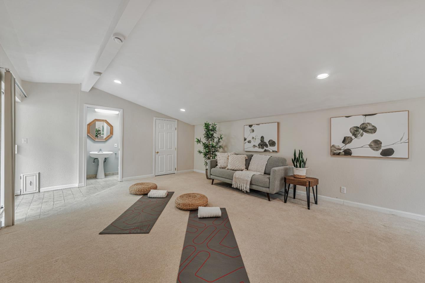 Detail Gallery Image 38 of 49 For 12035 Brookglen Dr, Saratoga,  CA 95070 - 5 Beds | 3/1 Baths