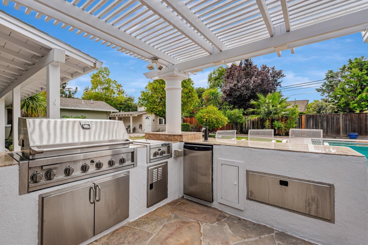 Detail Gallery Image 42 of 49 For 12035 Brookglen Dr, Saratoga,  CA 95070 - 5 Beds | 3/1 Baths