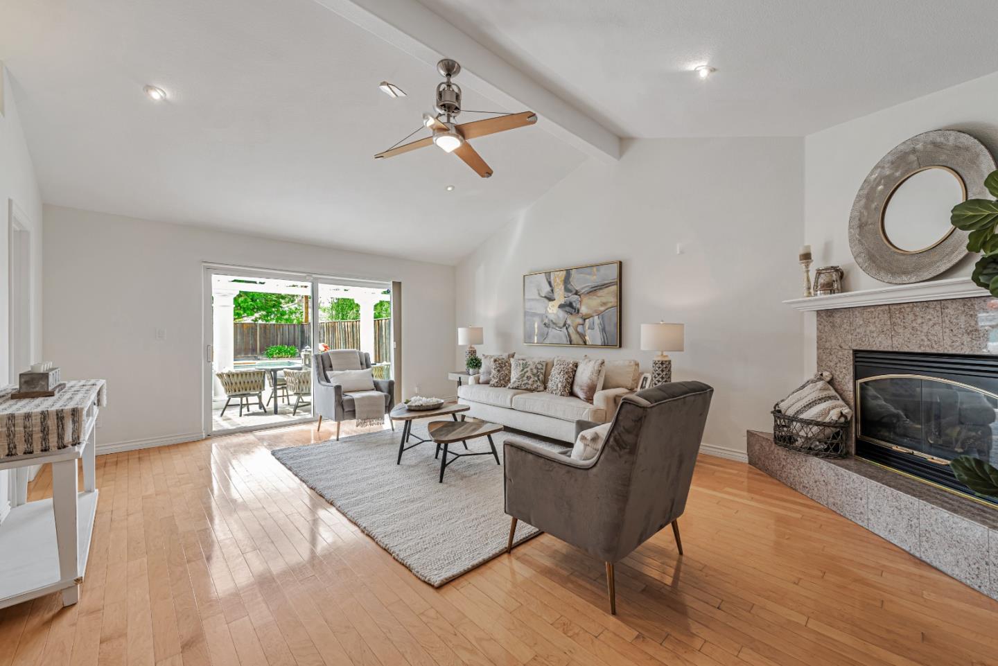 Detail Gallery Image 7 of 49 For 12035 Brookglen Dr, Saratoga,  CA 95070 - 5 Beds | 3/1 Baths
