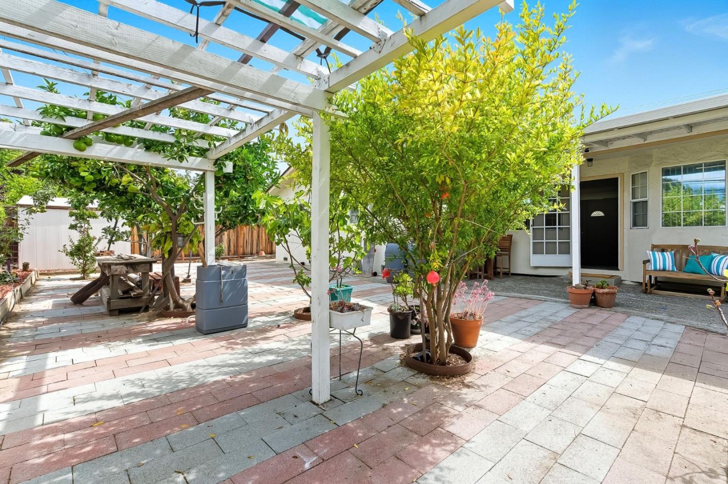 Detail Gallery Image 30 of 44 For 5187 Doyle Rd, San Jose,  CA 95129 - 3 Beds | 2 Baths
