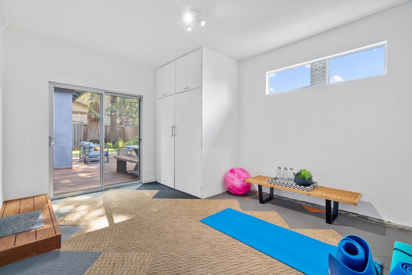 Detail Gallery Image 21 of 43 For 645 Maybell Ave a,  Palo Alto,  CA 94306 - 3 Beds | 2 Baths
