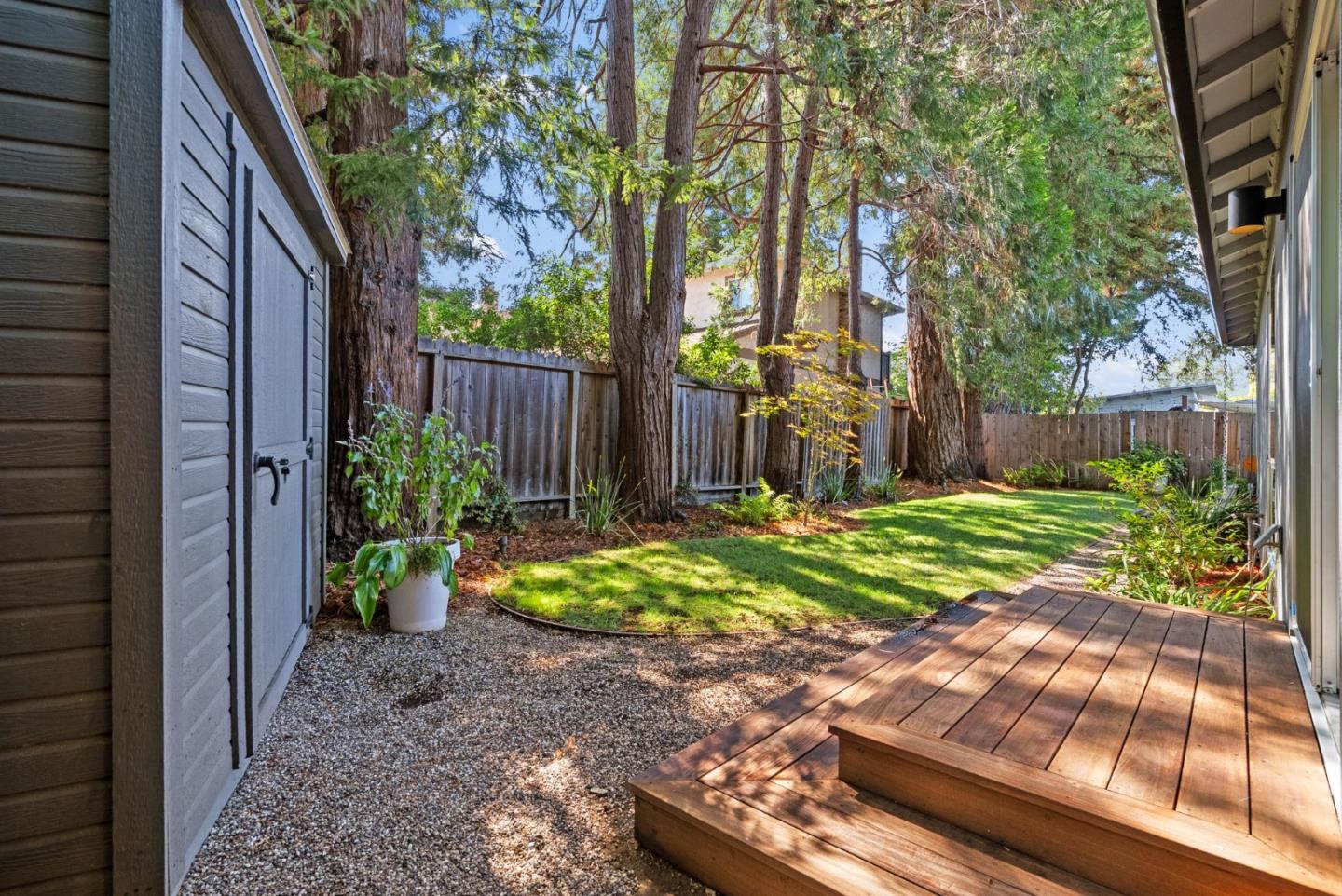 Detail Gallery Image 42 of 43 For 645 Maybell Ave a,  Palo Alto,  CA 94306 - 3 Beds | 2 Baths