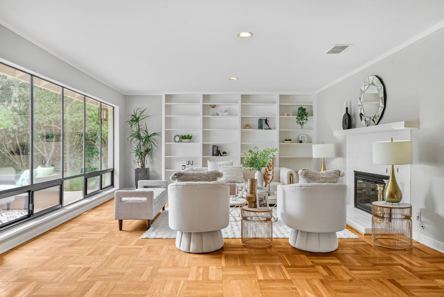 Detail Gallery Image 12 of 43 For 50 Jordan Pl, Palo Alto,  CA 94303 - 4 Beds | 2 Baths