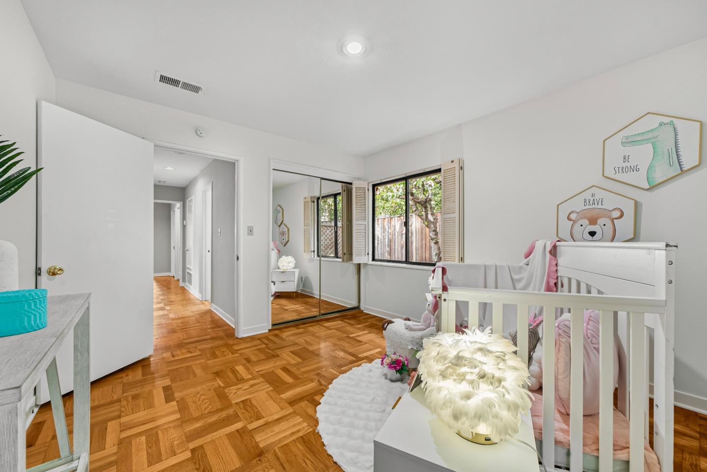 Detail Gallery Image 21 of 43 For 50 Jordan Pl, Palo Alto,  CA 94303 - 4 Beds | 2 Baths